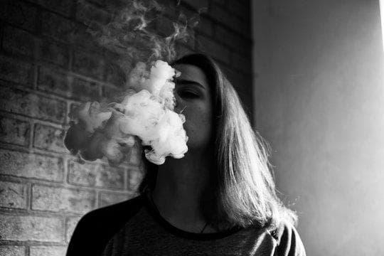 Guía 2026 de IBvape E-Cigarete y dónde comprar cigarrillos electronicos en tenerife con las mejores ofertas y opiniones