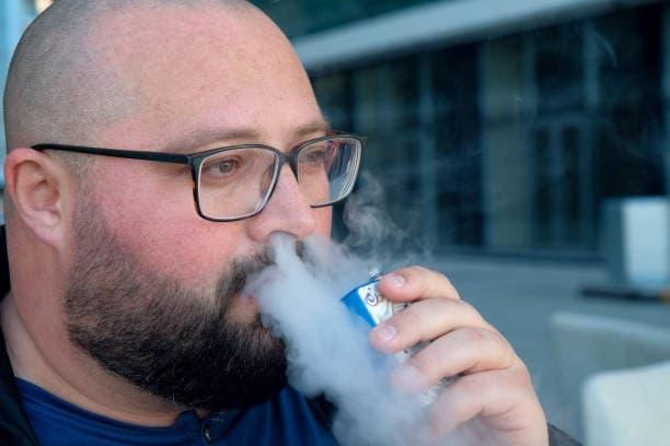 E-Zigaretten kaufen ¿Por qué elegir un cigarrillo electrónico desechable de E-Zigaretten kaufen para una experiencia única?