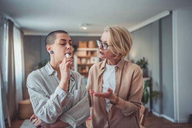 Descubre cómo e-sigara y cigarrillo electrónico para dejar de fumar pueden ayudarte con estrategias reales y consejos prácticos